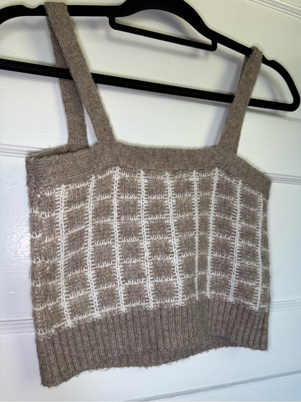 Astr Briarwood Checkered Beige Plaid Knit Sweater Crop Top Soft Fuzzy Texture S - Picture 8 of 9